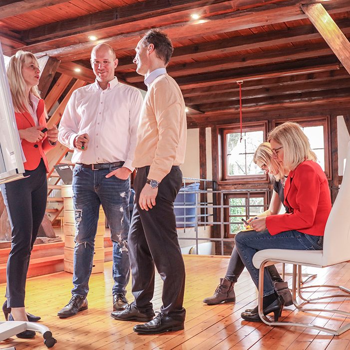 kaundvau beim Fotoshooting von Trainnovation