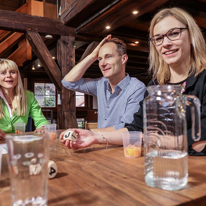 kaundvau beim Fotoshooting von Trainnovation